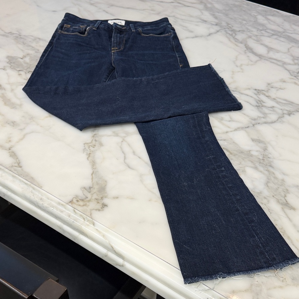 FRAME Le Crop Mini Boot flare jeans